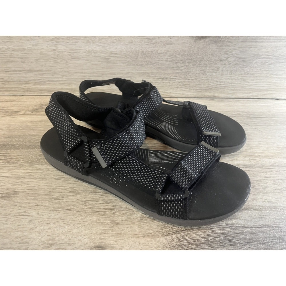 Sandals Clark's Cloudsteppers Strappy Sling Back Black Open Toe Women's 10‎